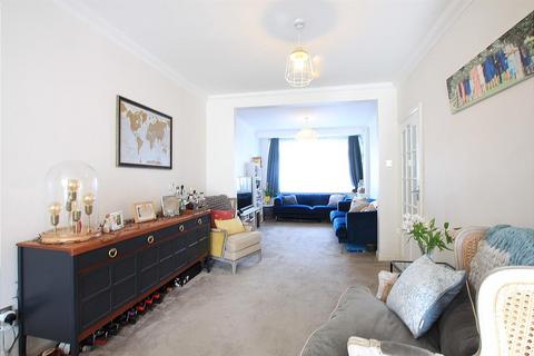 68 Wentworth Road, Southall, UB2 5TT