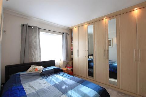 68 Wentworth Road, Southall, UB2 5TT
