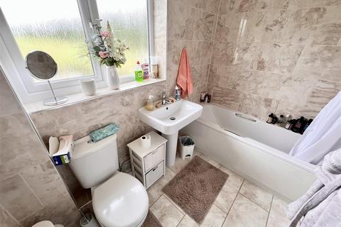 47 Boscobel Road, Cheswick Green, Solihull, B90 4JY
