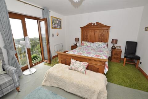 2 bedroom detached house for sale, Pendine Manor, Pendine, Carmarthen