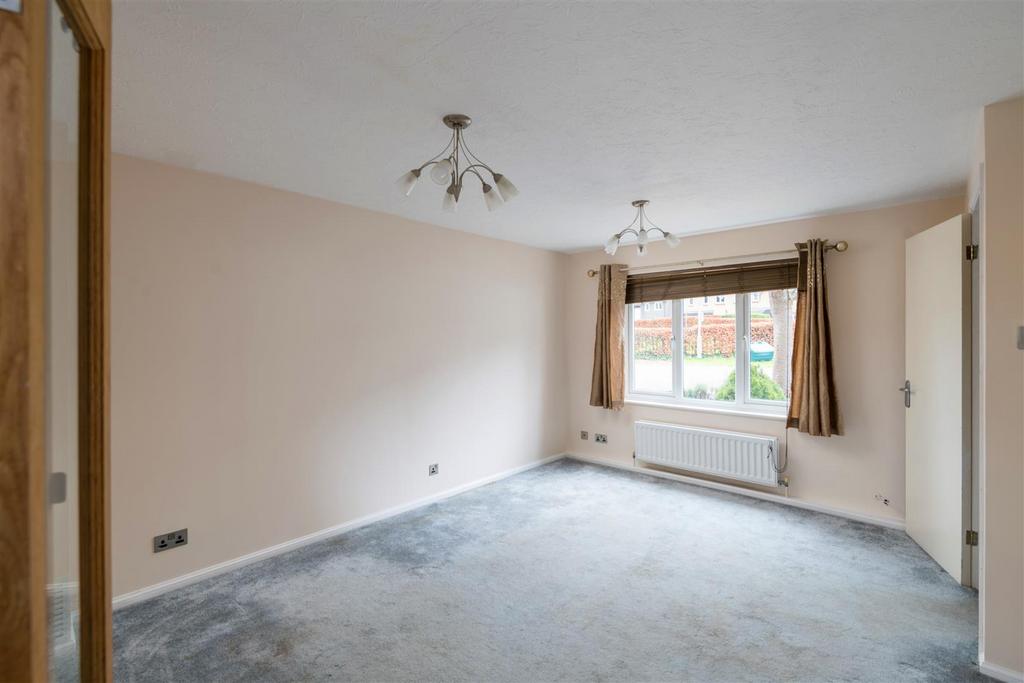 18 Abbotts Drive new internals-8.jpg