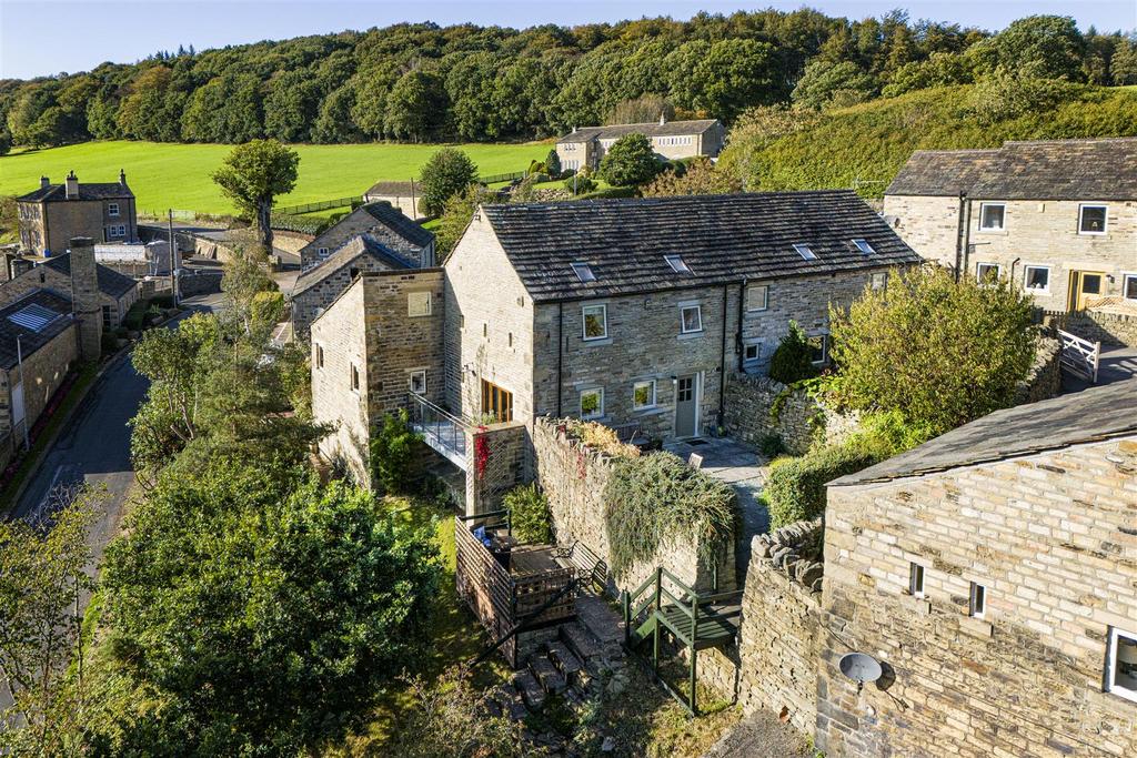 Timberwood, Kirkburton 4 bed semidetached house for sale £550,000