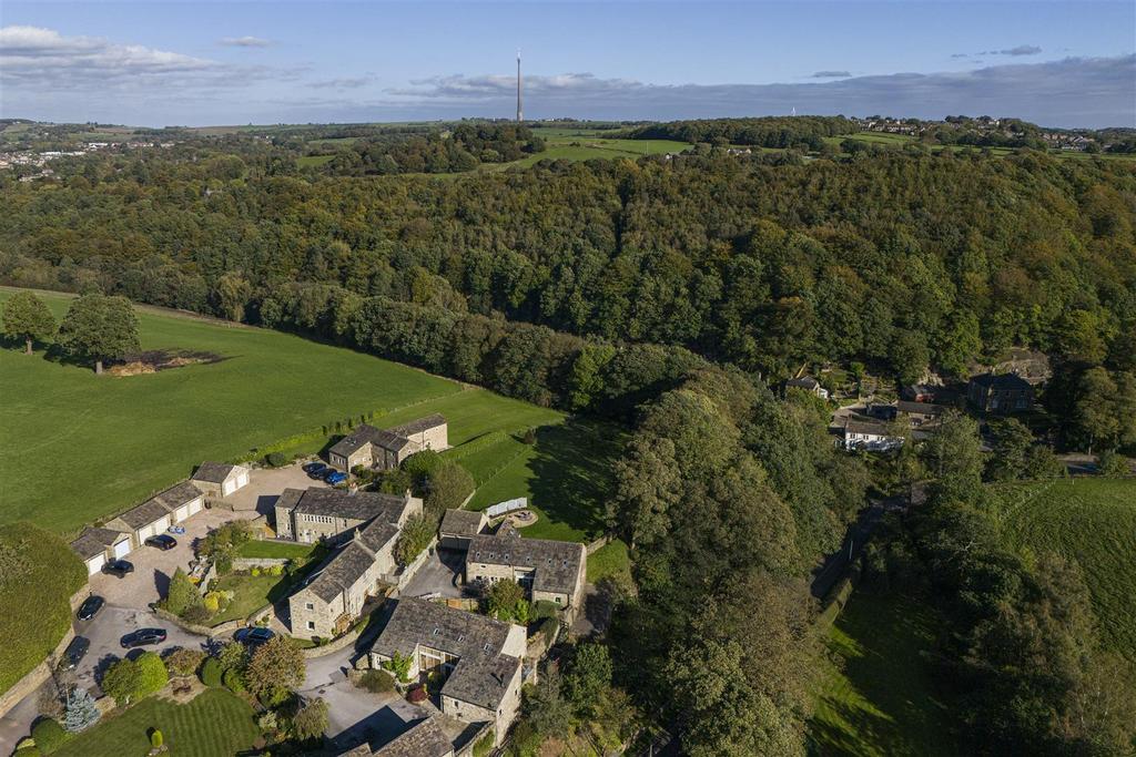 Timberwood, Kirkburton 4 bed semidetached house for sale £550,000