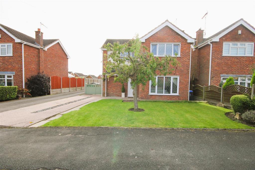 Tuscan Close, Cheadle 3 bed detached house for sale £295,000