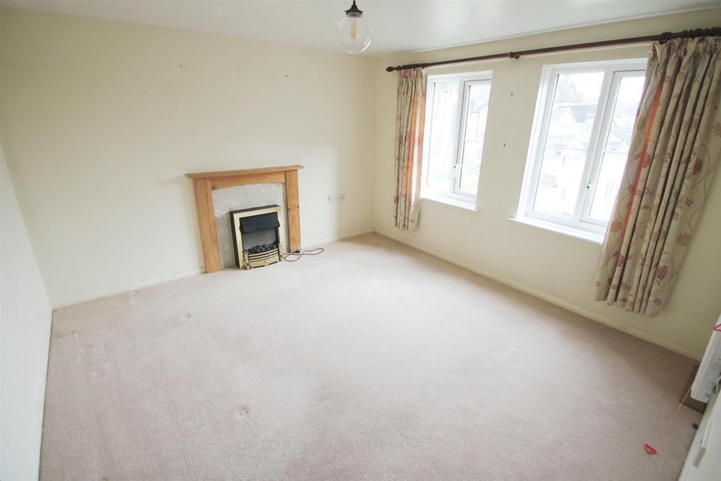 Old Street, Ludlow 2 bed retirement property for sale £99,950