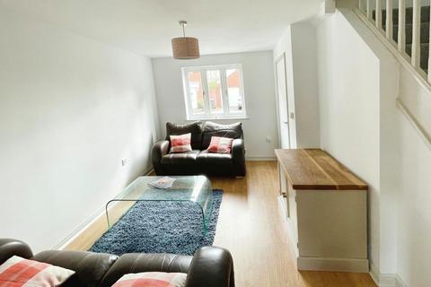 2 bedroom semi-detached house for sale - Chaucer Close, Stratford-upon-Avon