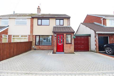 22 Caldwell Close, Beddau, Pontypridd, CF38 2LG