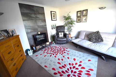 2 bedroom semi-detached bungalow for sale - Quantock Road, Portishead