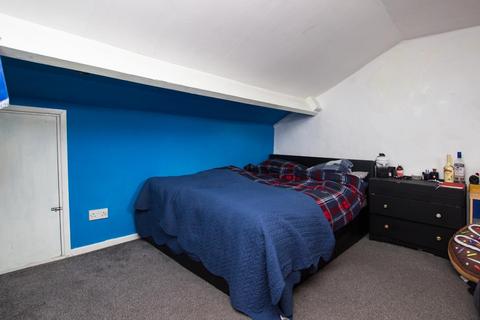 18 Blackburn Road, Darwen, BB3 1QJ