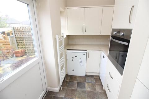 56 Pembury Avenue, Worcester Park, KT4 8BT