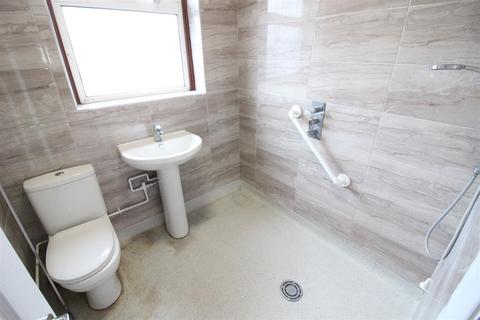 56 Pembury Avenue, Worcester Park, KT4 8BT