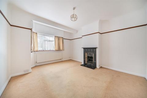 334 Raeburn Avenue, Surbiton, KT5 9EF