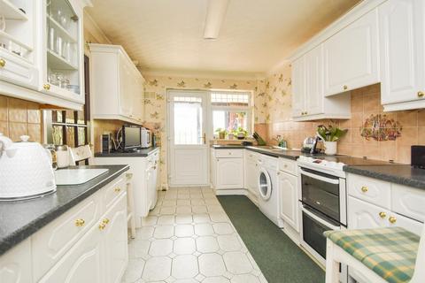 2 bedroom detached bungalow for sale - 56 Coton Road, Wolverhampton