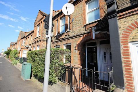 2 bedroom flat to rent - Forest Road, Walthamstow