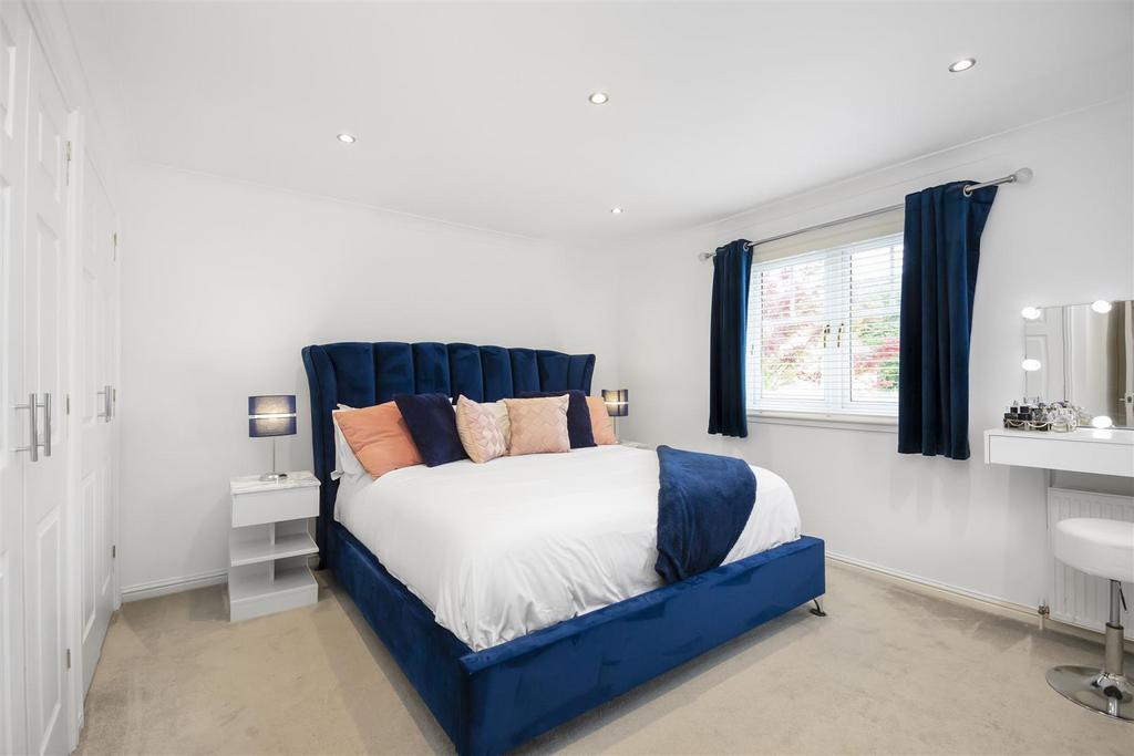 46 Beauly Crescent 15.jpg