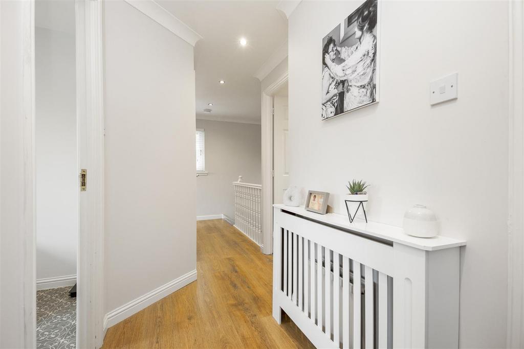 46 Beauly Crescent 28.jpg