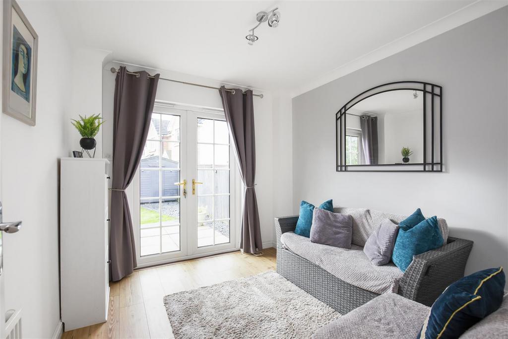 46 Beauly Crescent 6.jpg