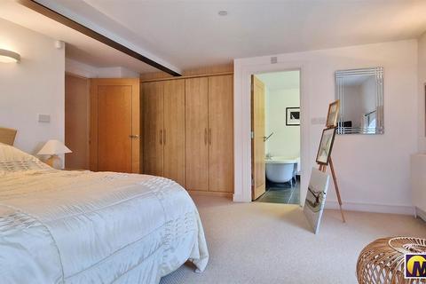 undefined, CHAIN FREE - Kents Lane, Standon, Herts