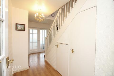 90 Beach Road, Fleetwood, FY7 8PJ