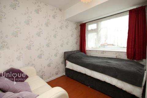 90 Beach Road, Fleetwood, FY7 8PJ