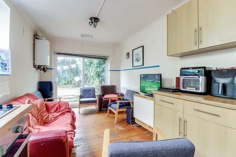 12 Whippingham Road, Brighton, BN2 3PG