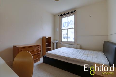 12 Whippingham Road, Brighton, BN2 3PG