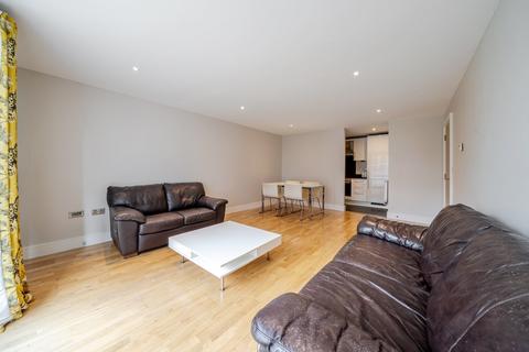 2 bedroom flat to rent, Grant House  Liberty Street, London SW9