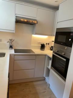 2 bedroom mews to rent, London Mews, Paddington W2