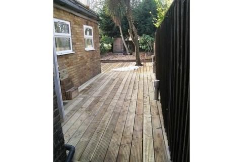 4 bedroom detached house to rent - Kennington road, Kennington SE11