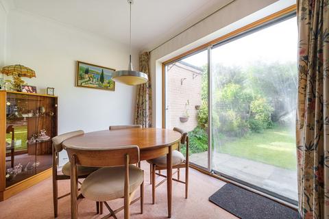 8a Woolwich Road, Belvedere, DA17 5EW