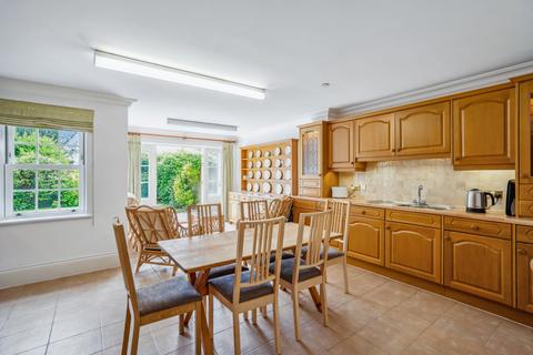 4 bedroom end of terrace house for sale, Springfield Place, Gerrards Cross, SL9