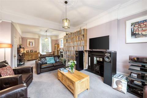 4 bedroom semi-detached house to rent, Greyhound Lane, London, SW16