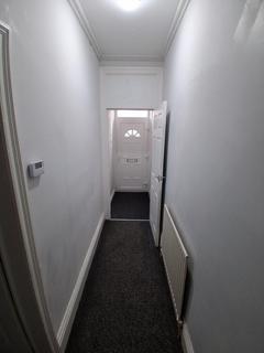 2 bedroom terraced house to rent, 8 East Avenue, Bishop Auckland DL14