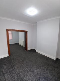 2 bedroom terraced house to rent, 8 East Avenue, Bishop Auckland DL14