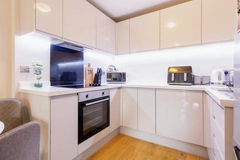 2 bedroom apartment for sale - Jesse Hartley Way, Liverpool L3