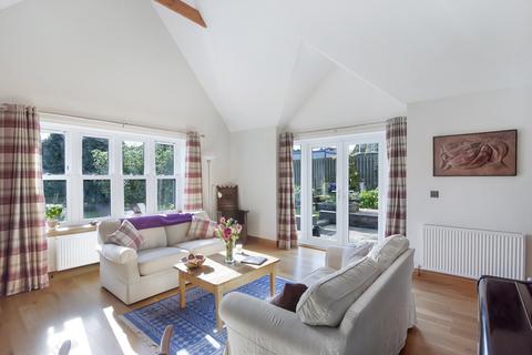 Stone Barn Alichmore Lane, Crieff, PH7 4HB