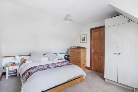 Stone Barn Alichmore Lane, Crieff, PH7 4HB