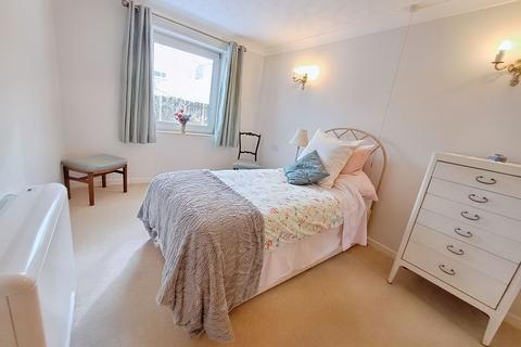 1 bedroom flat for sale, Abbey Court, ,, Hexham, Northumberland, NE46 1RN