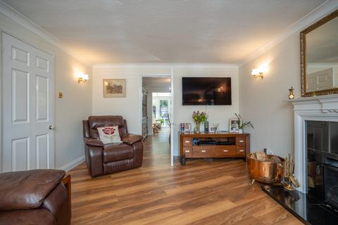 4 bedroom detached house for sale - Firmstone Close, Lower Earley, Reading, RG6 4JS