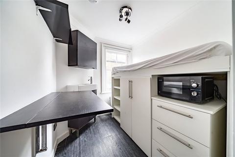 Studio to rent, Saratoga Road, London, E5