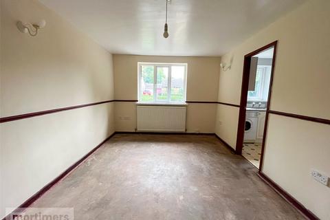 2 bedroom bungalow for sale - St. Annes Close, Church, Accrington, Lancashire, BB5
