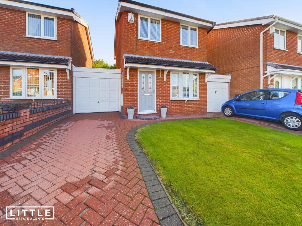 Pinnington Road, Whiston, L35 2 bed detached house £185,000