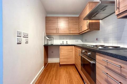 1 bedroom apartment to rent, Carnegie House, The Hub