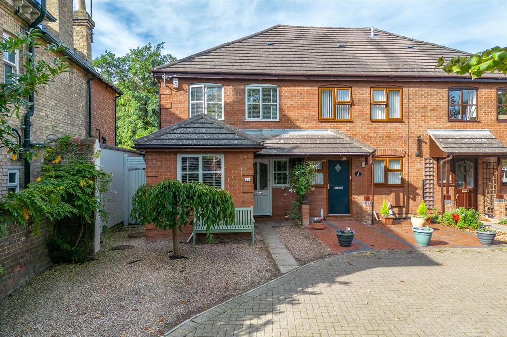 Flitwick Road, Ampthill... 4 bed end of terrace house £500,000