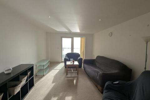 2 bedroom apartment to rent, Meridian Bay, Trawler Road, Swansea. SA1 1PL