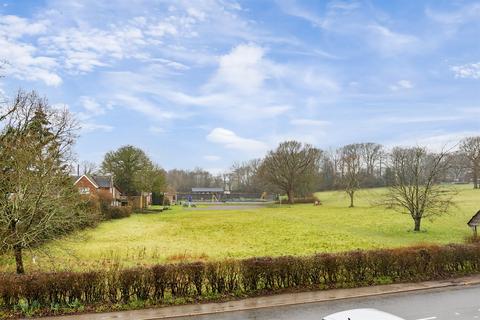 4 bedroom semi-detached house to rent, Inglenook Yard, Village Street, Newdigate, Dorking, RH5