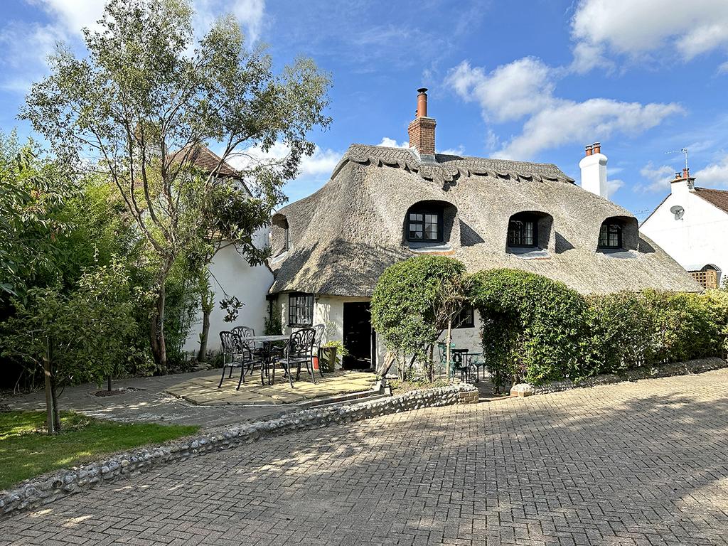 Felpham Road, Bognor Regis, West Sussex PO22 3 bed detached house for