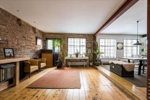 7 Minerva Street, London, E2 9EH