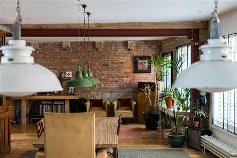 7 Minerva Street, London, E2 9EH