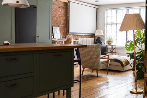 7 Minerva Street, London, E2 9EH